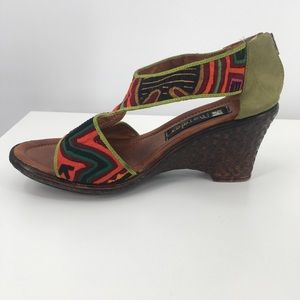 MoTalas MOLA ART  Heels  Embroidered Orange Green Wood Wedge Heels Size 8